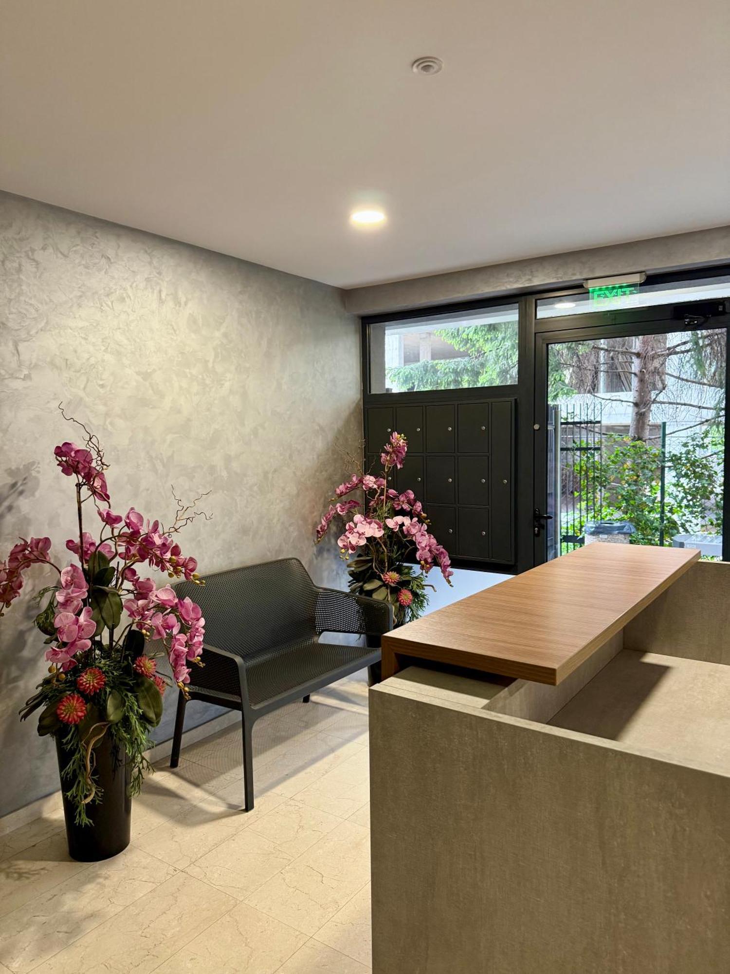 7Th Sense Boutique Apartments 소피아 외부 사진