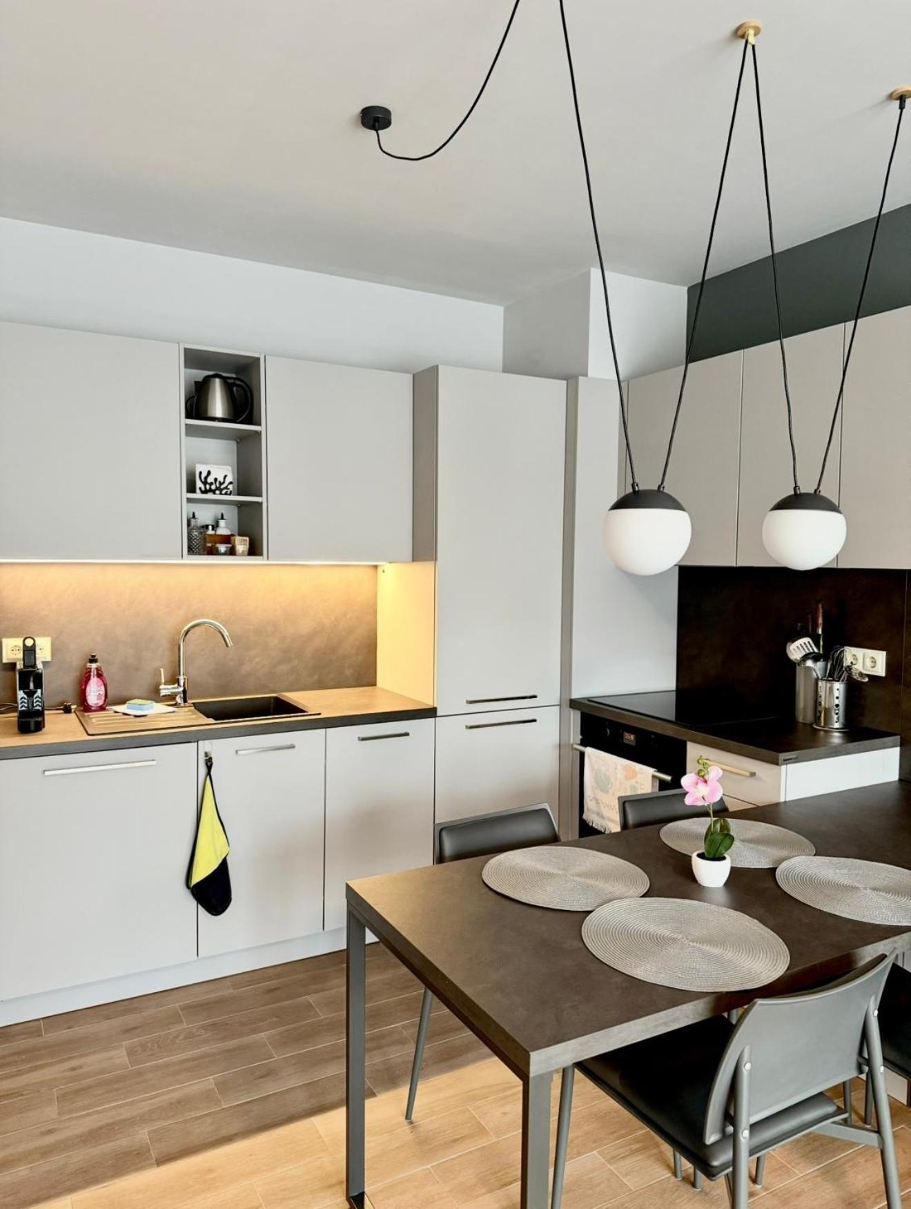 7Th Sense Boutique Apartments 소피아 외부 사진