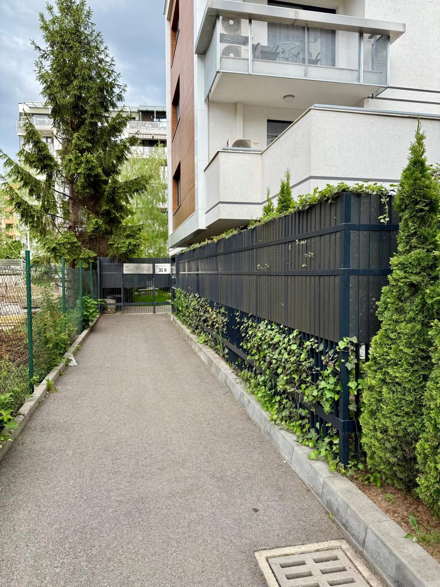 7Th Sense Boutique Apartments 소피아 외부 사진